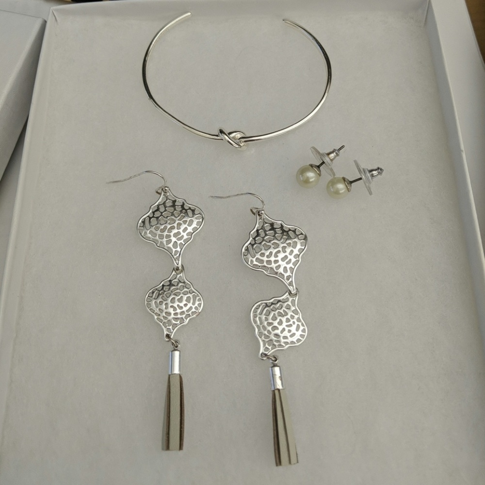 Silver Stella and Dot Styles